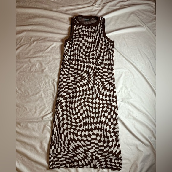 Brown and white checkered Wild Fable dress from Target size XXL fits like XL. - Picture 2 of 3